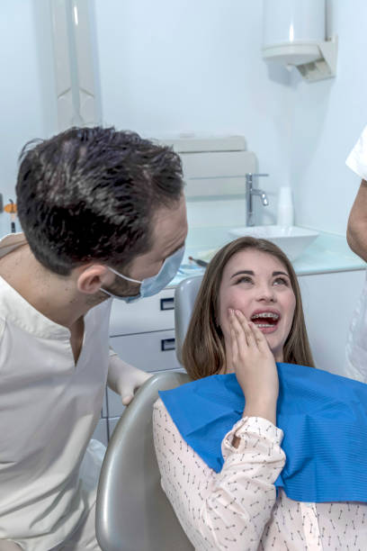 Best Emergency Dental Extractions in Crown Heights, NY